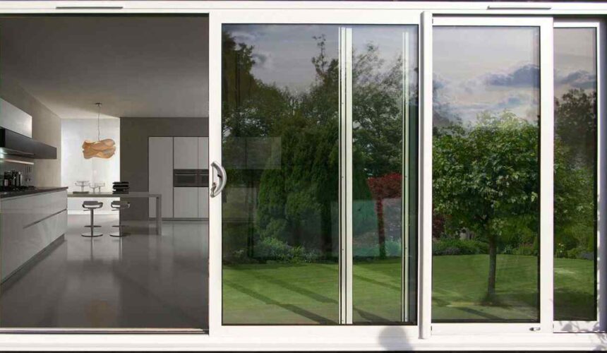 glass of aluminum sliding door