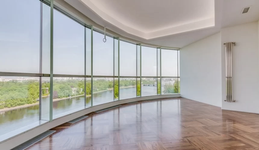 why should you choose panoramic windows in your offices