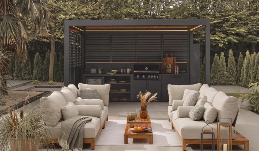 retractable pergola 1